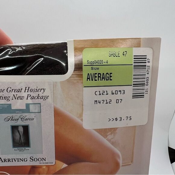VTG Sandalfoot JCPenney Pantyhose Sheer Caress Silky Sheer Off SABLE 47 Average - Picture 2 of 4